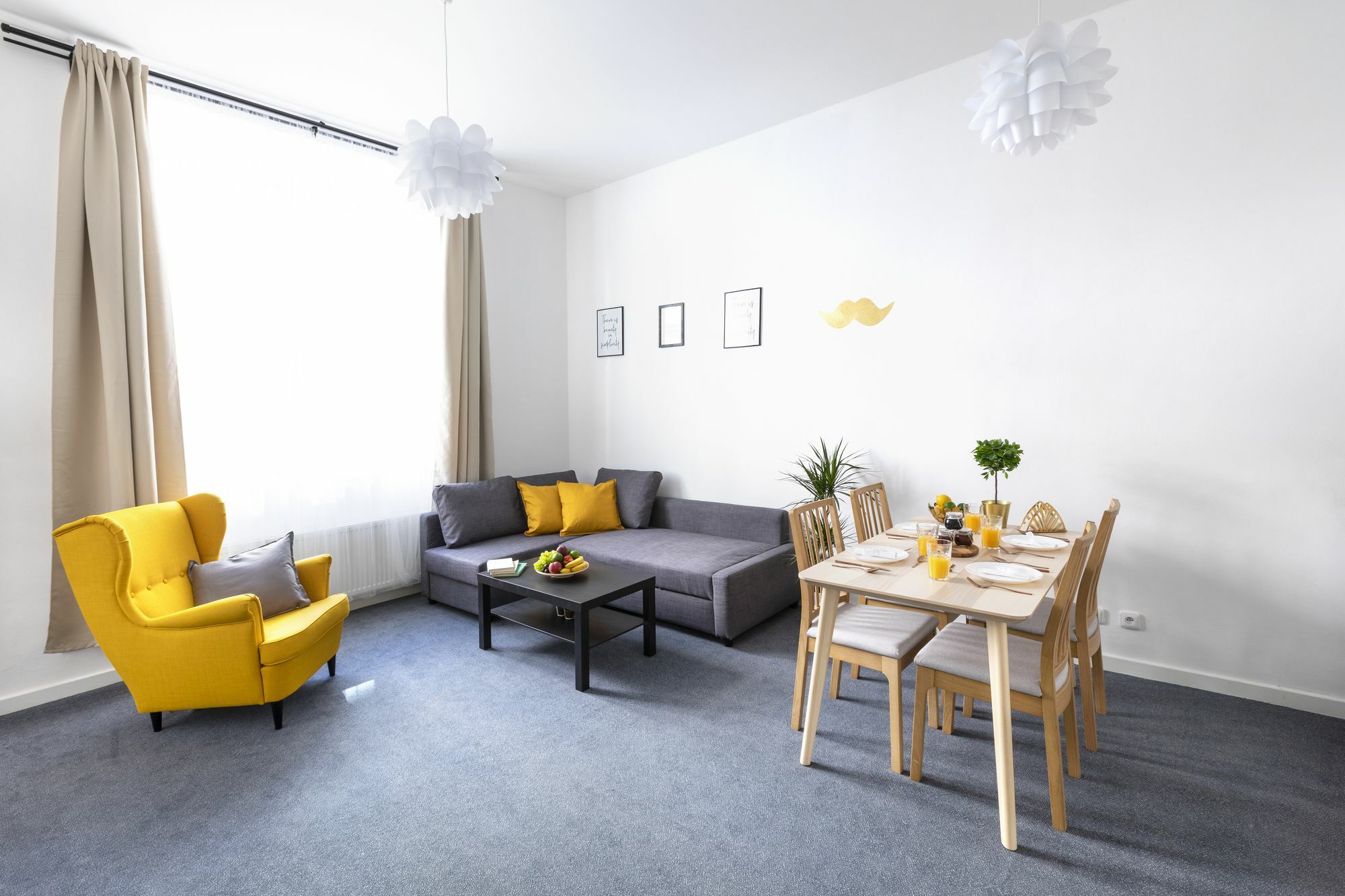 Little Tom Apartments Prag Eksteriør billede